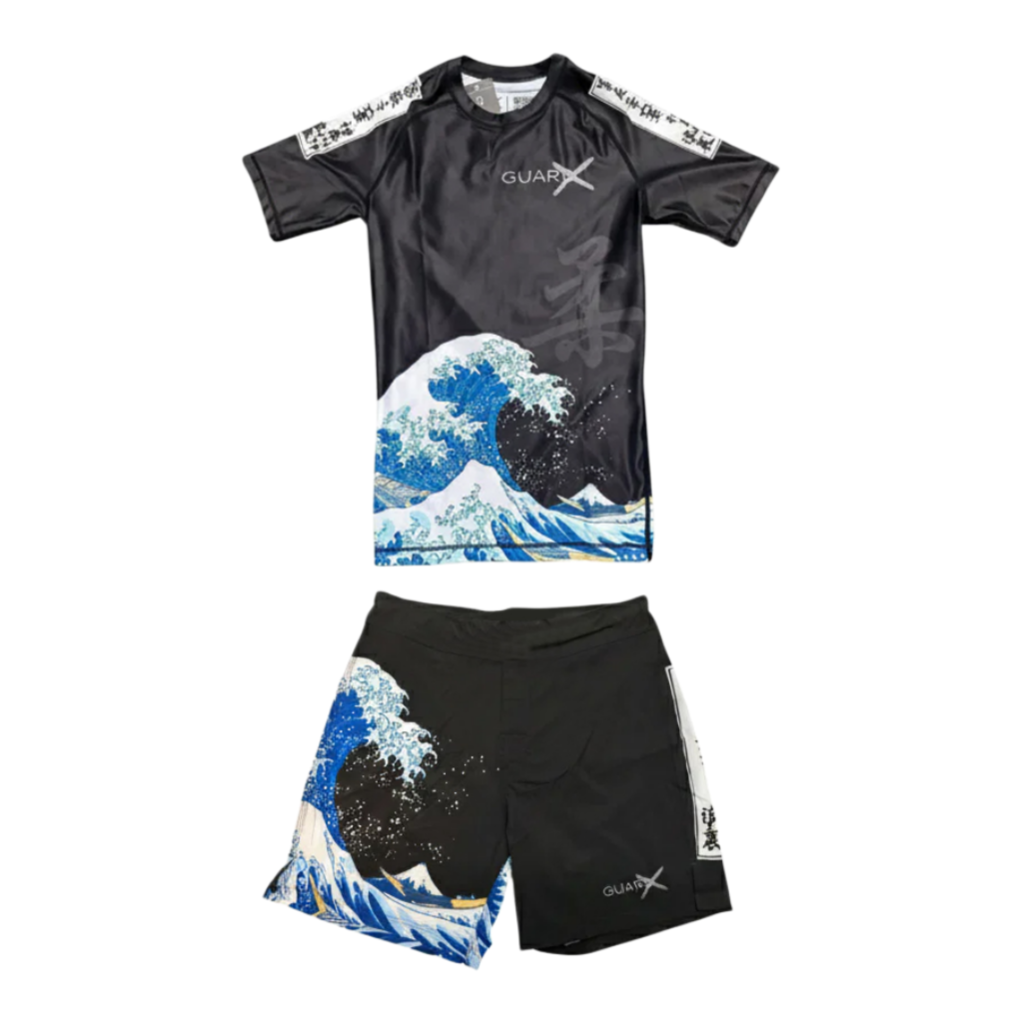 Japoński zestaw Ukiyo-e Ocean  – Rash Guard recenzja i cena
